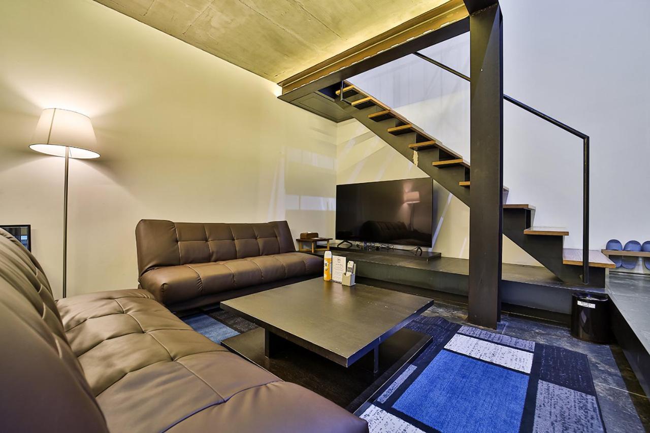 Hwaseong Js Boutique Hotel מראה חיצוני תמונה