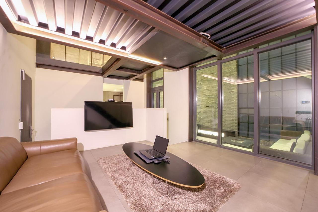 Hwaseong Js Boutique Hotel מראה חיצוני תמונה