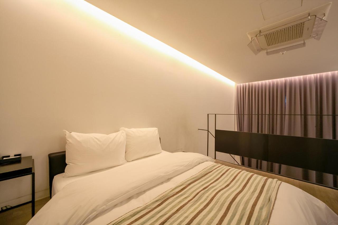Hwaseong Js Boutique Hotel מראה חיצוני תמונה