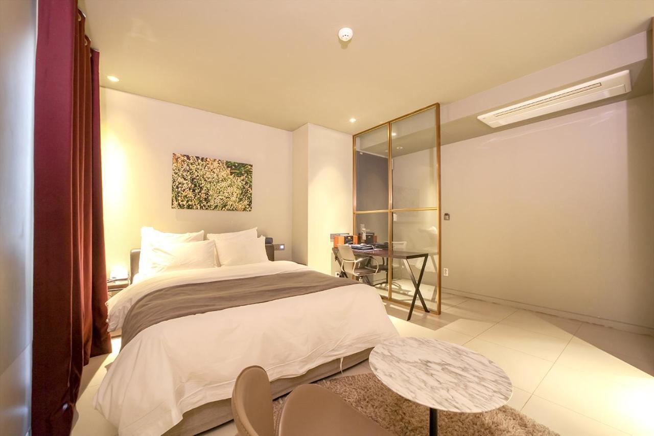 Hwaseong Js Boutique Hotel מראה חיצוני תמונה