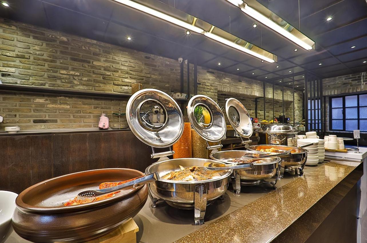 Hwaseong Js Boutique Hotel מראה חיצוני תמונה