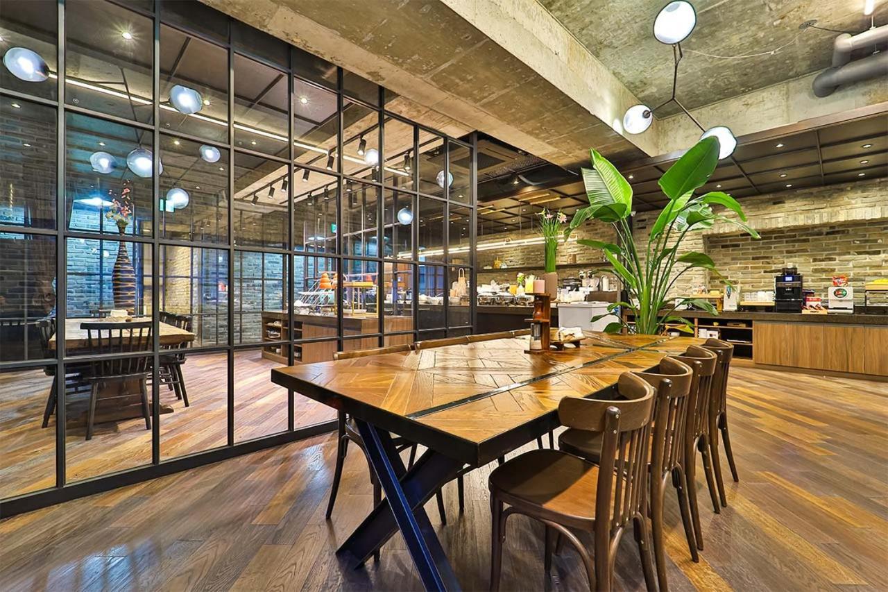 Hwaseong Js Boutique Hotel מראה חיצוני תמונה